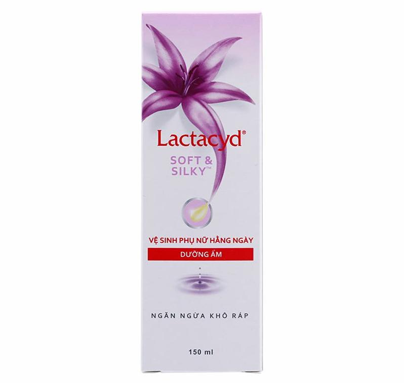 Dung dịch vệ sinh phụ nữ Lactacyd Soft & Silky dưỡng ẩm 150ml
