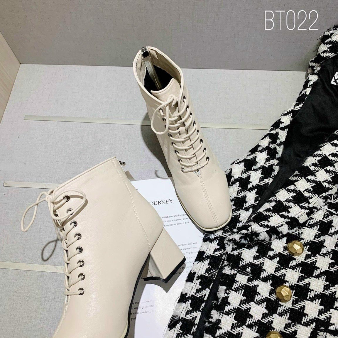 BỐT GÓT TRỤ BUỘC DÂY KHÓA SAU D0027ER